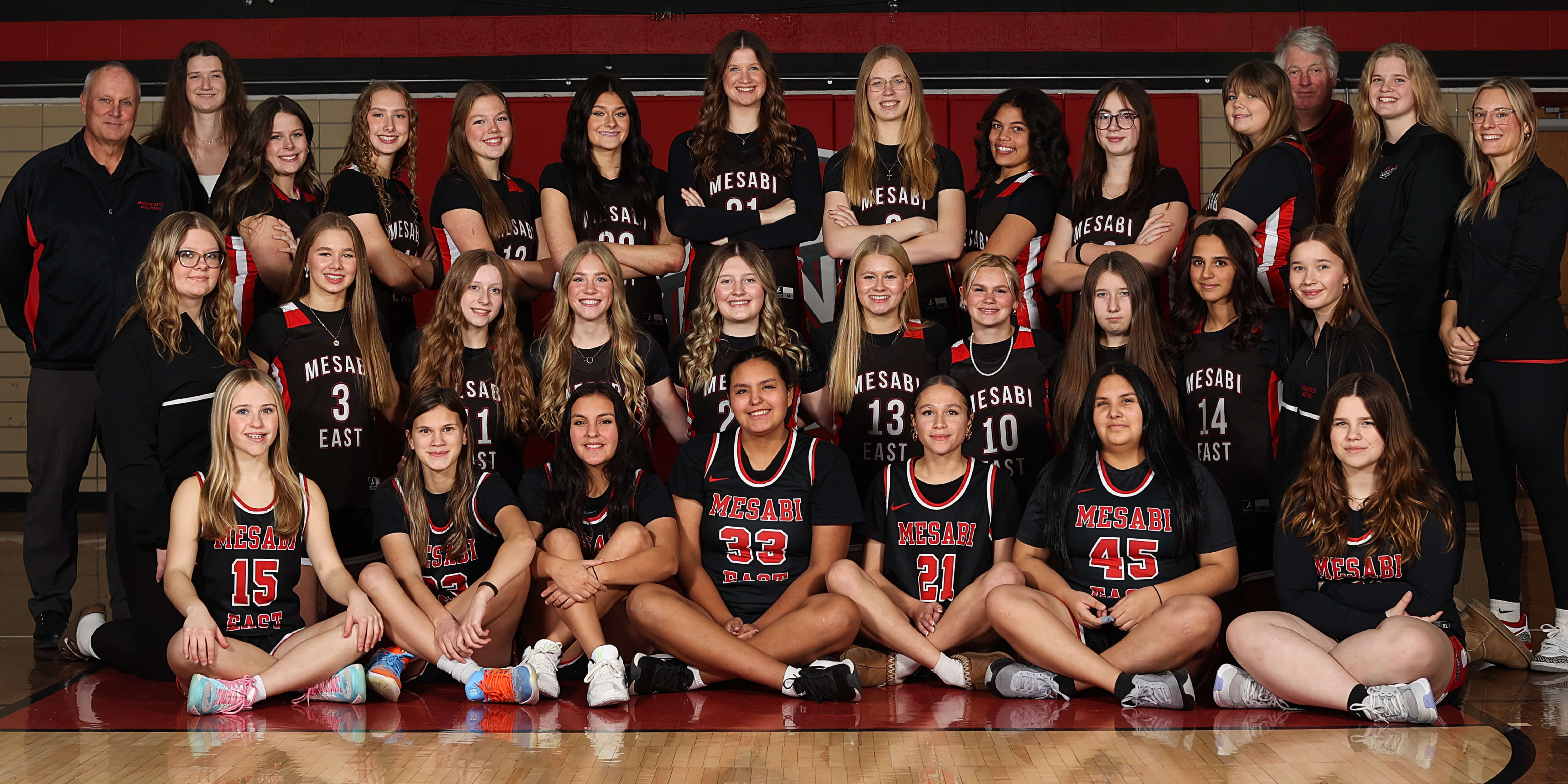 Mesabi East Varsity Girls Basketball Team Photo